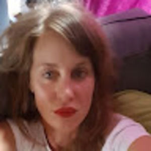 Meet your Posher, Madeleine